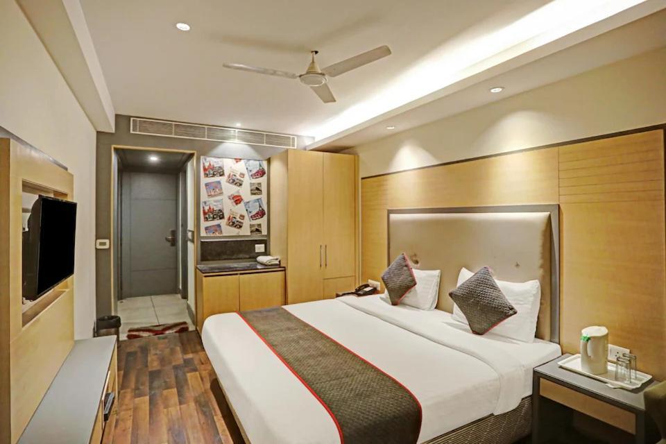 Hotel Superb 5 Mins Walk From New Delhi Station Εξωτερικό φωτογραφία