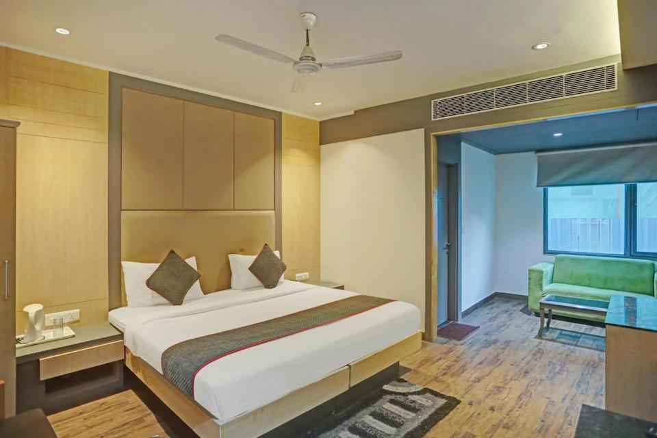 Hotel Superb 5 Mins Walk From New Delhi Station Εξωτερικό φωτογραφία