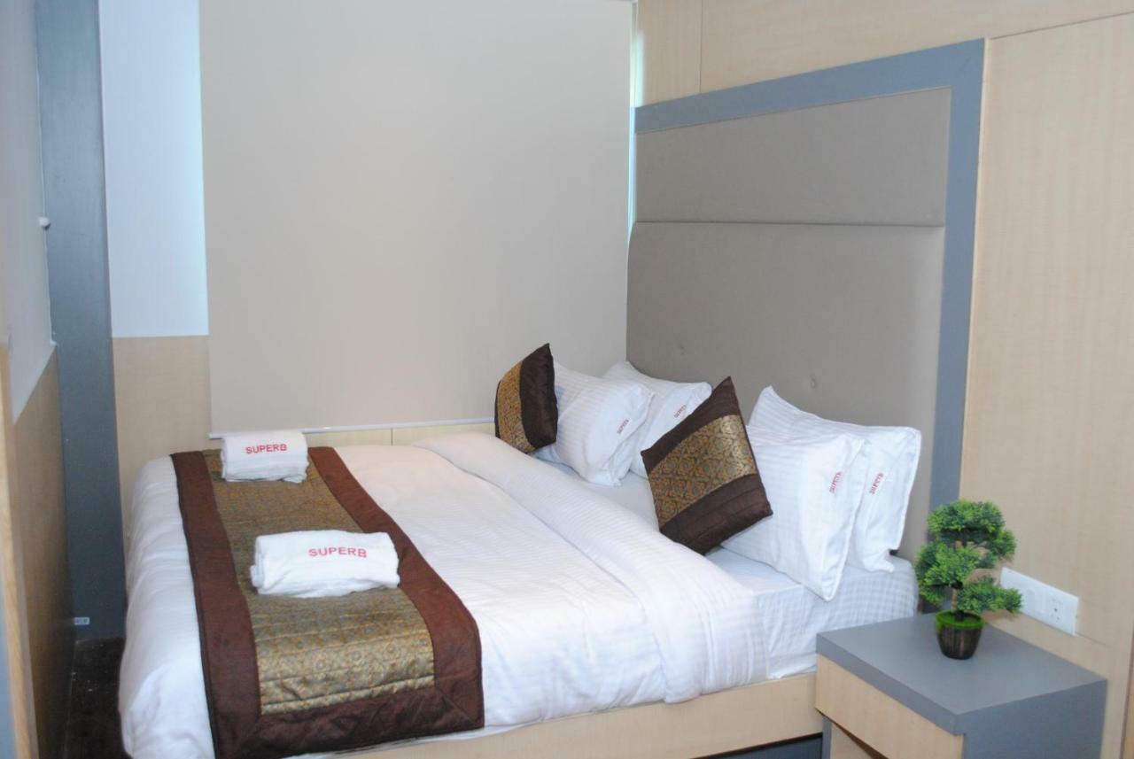 Hotel Superb 5 Mins Walk From New Delhi Station Εξωτερικό φωτογραφία