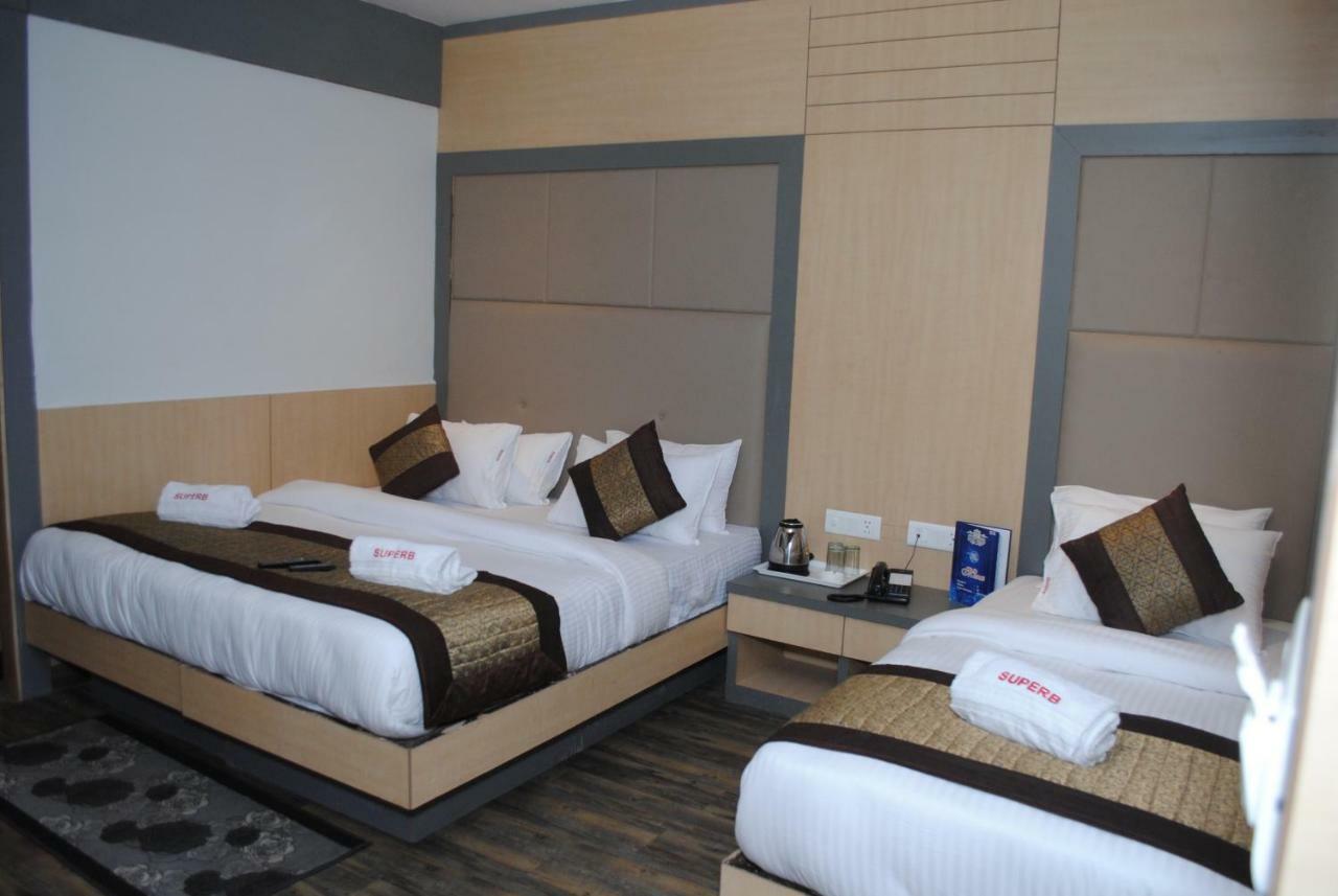 Hotel Superb 5 Mins Walk From New Delhi Station Εξωτερικό φωτογραφία