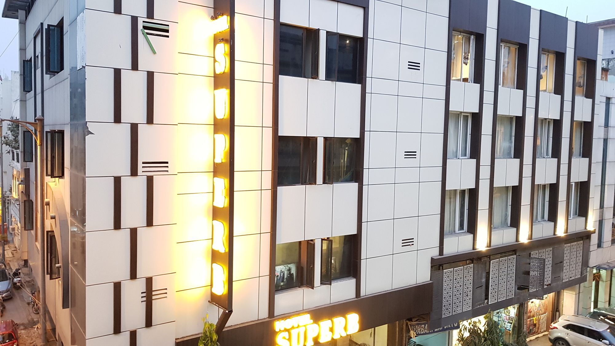 Hotel Superb 5 Mins Walk From New Delhi Station Εξωτερικό φωτογραφία